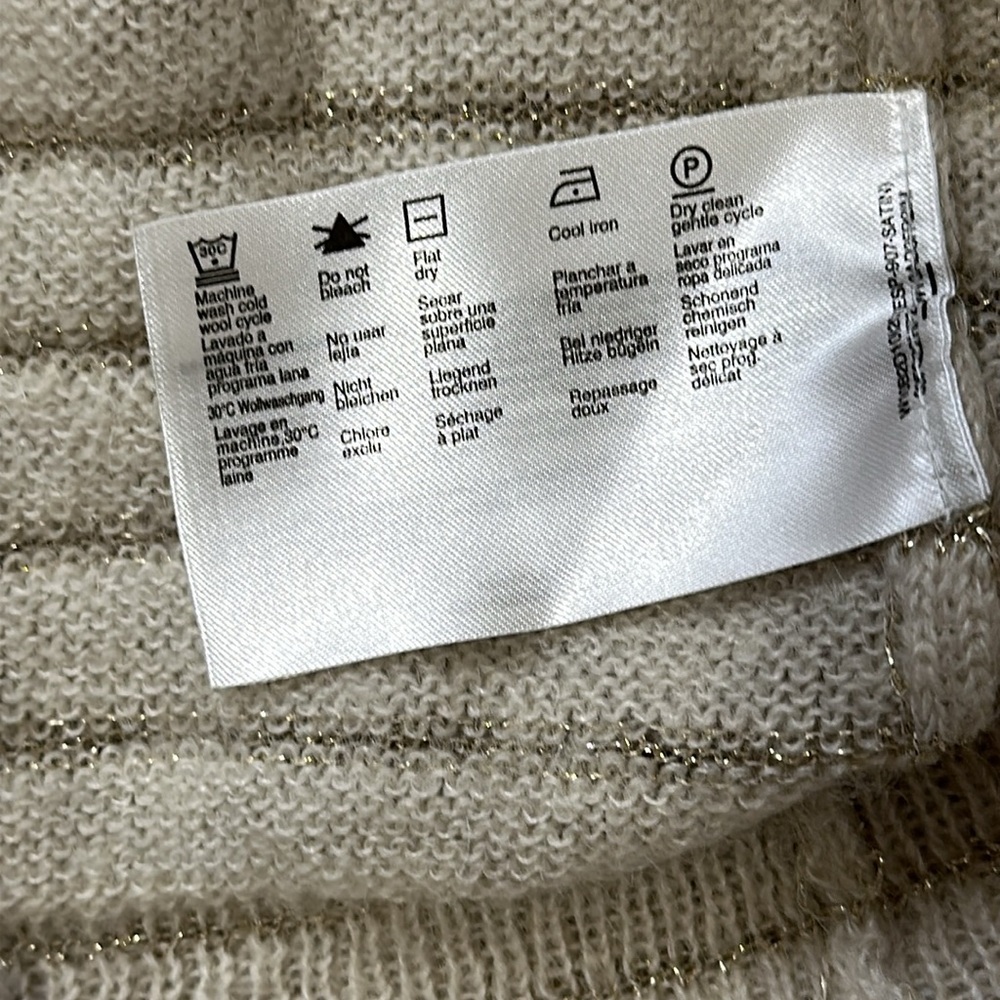 ESPRIT Sweater - Picture 8 of 9